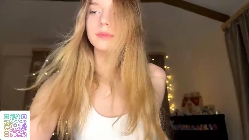 chloe_show