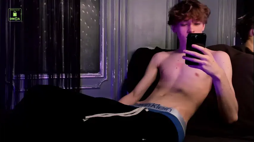 curlytwinkboy