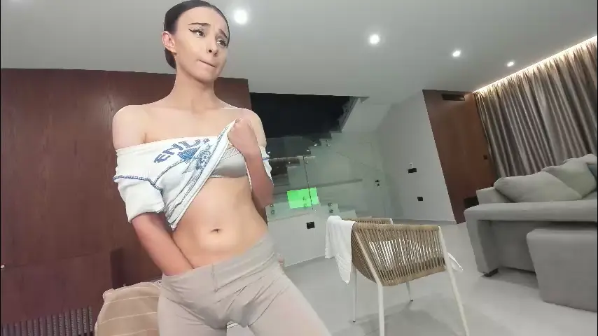 ehotlovea