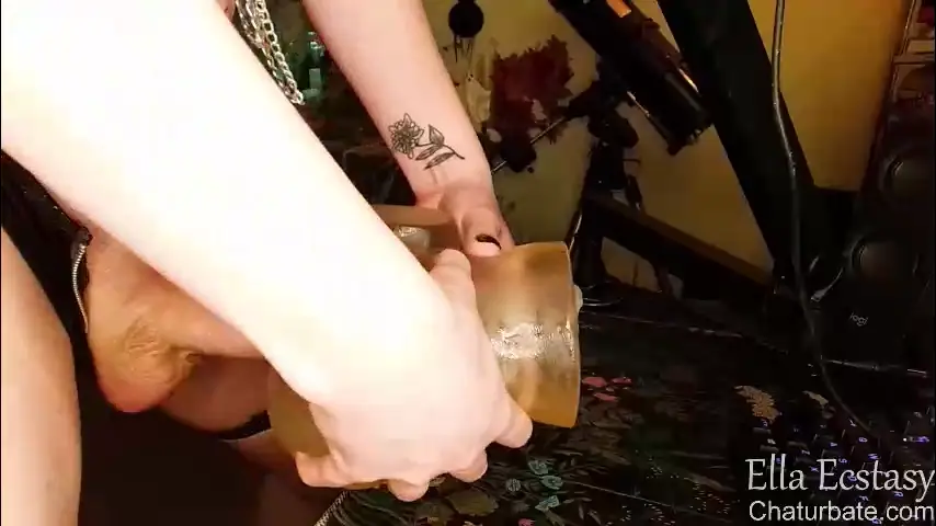 ella_ecstasy