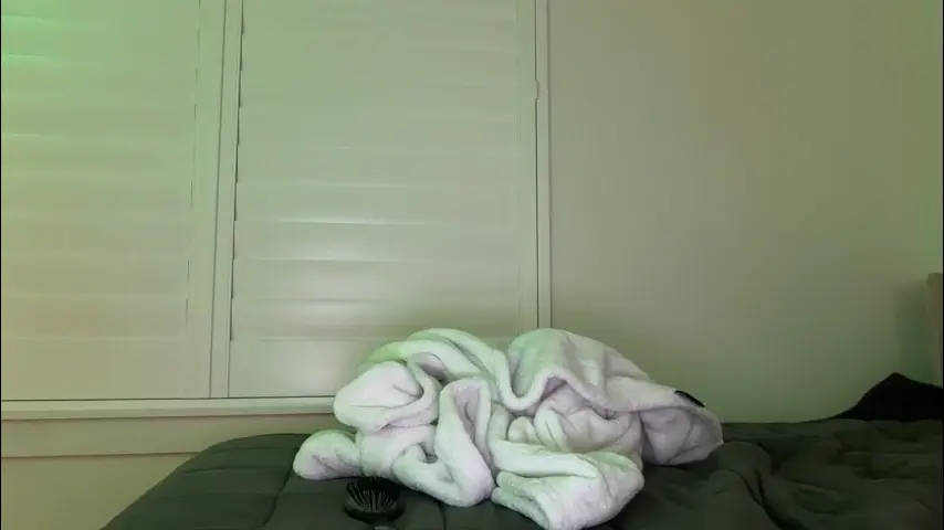 ella_hill