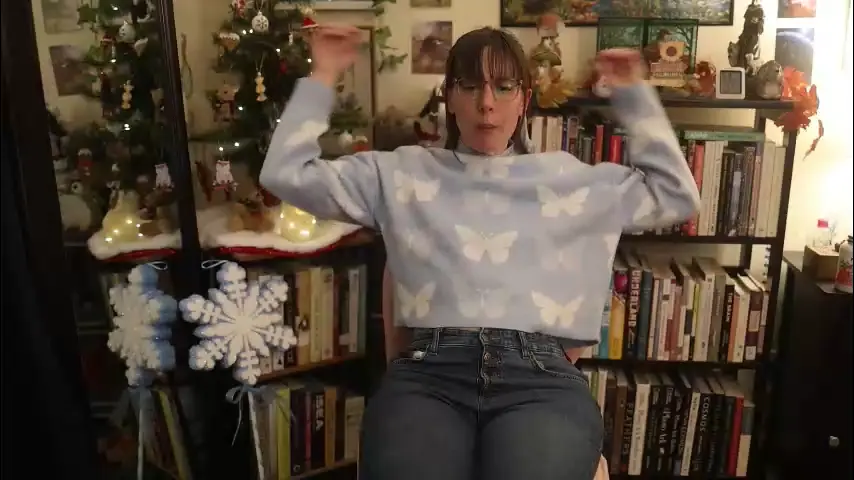 ellynaomi
