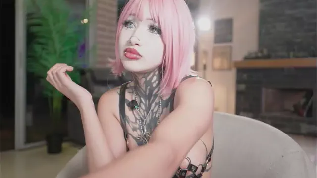 goth_dolll