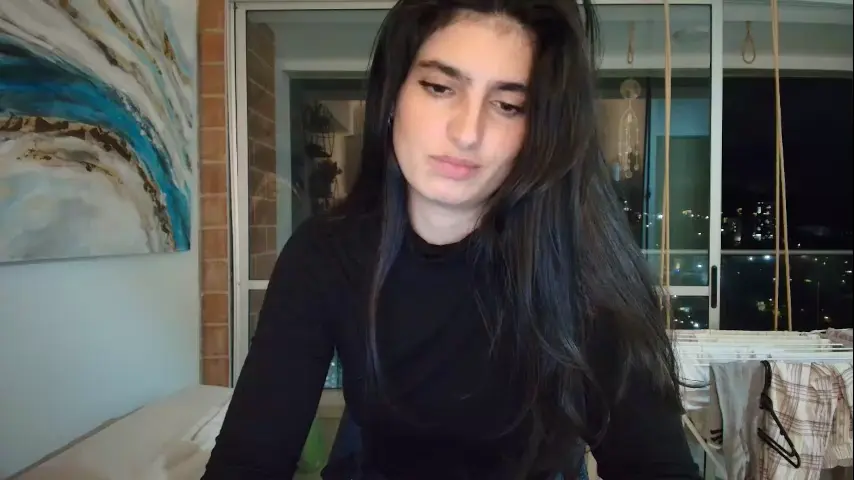 hollyshit_