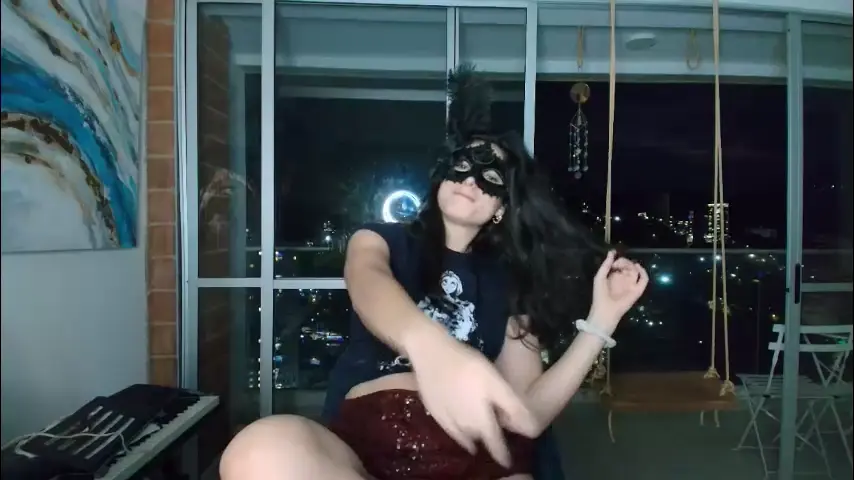 hollyshit_
