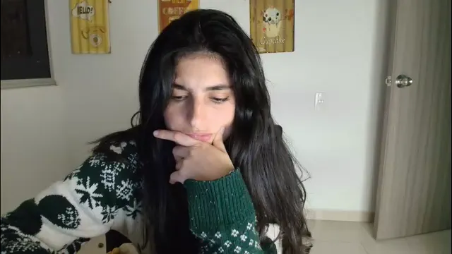 hollyshit_