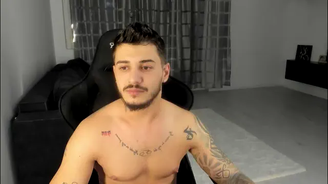 jonnyporn1