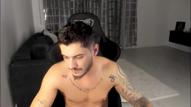 jonnyporn1