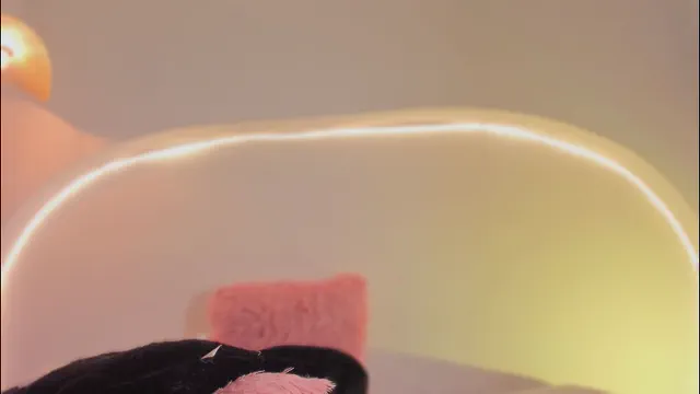katiepeach_