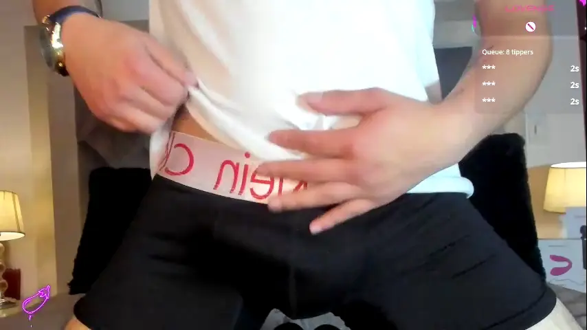kinkypetite1