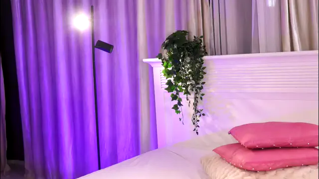 kiss_jess