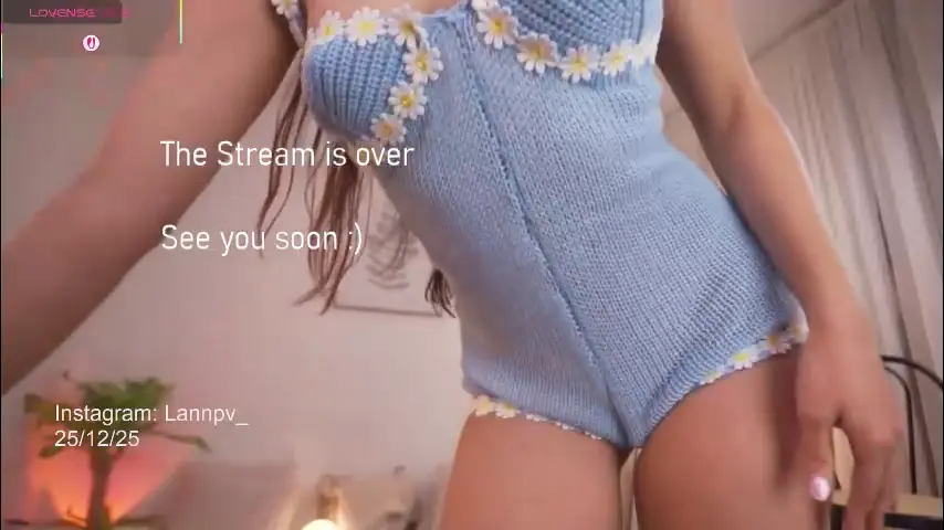 lanie__