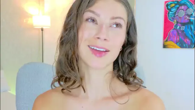 laralane_