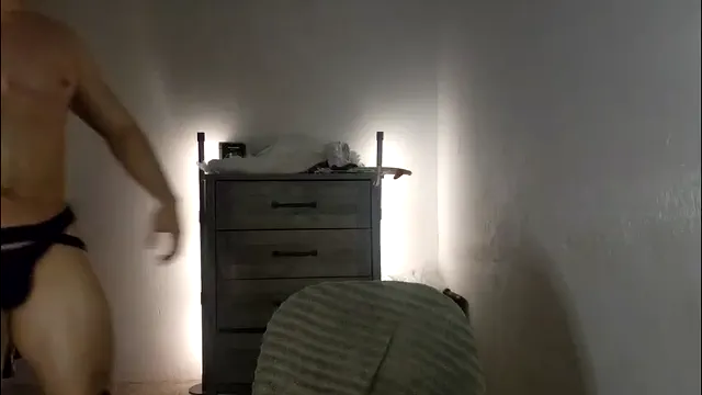 lilhotnando