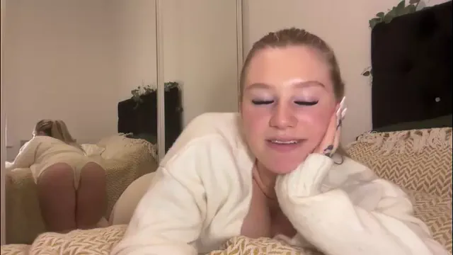 lily_fox01