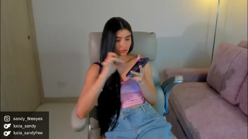 lucia_sandy