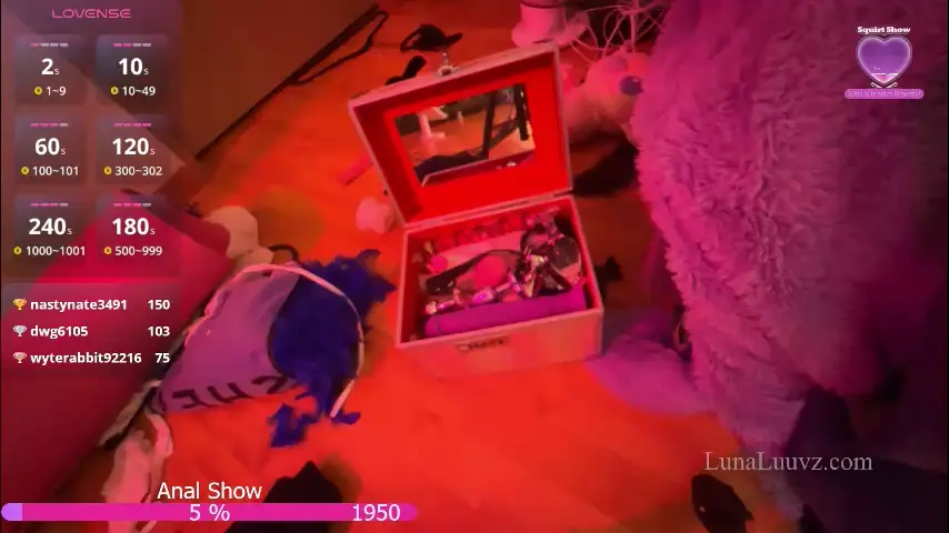 luna_luuvz