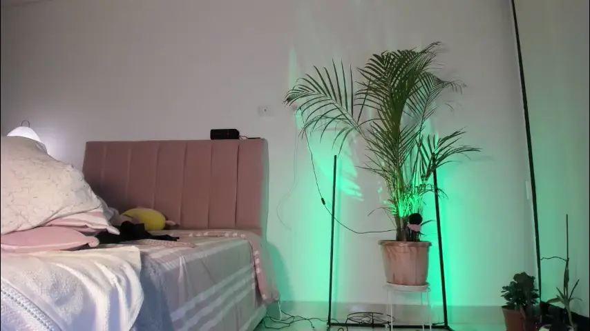naomii1020