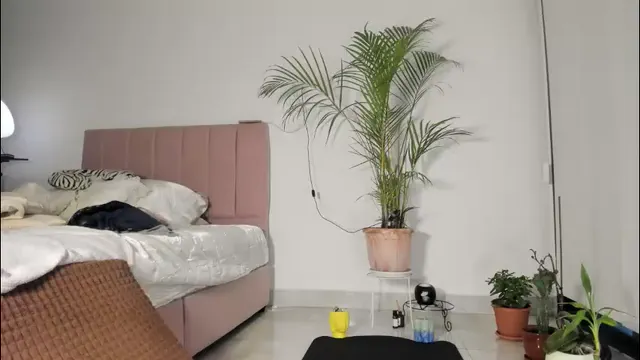 naomii1020