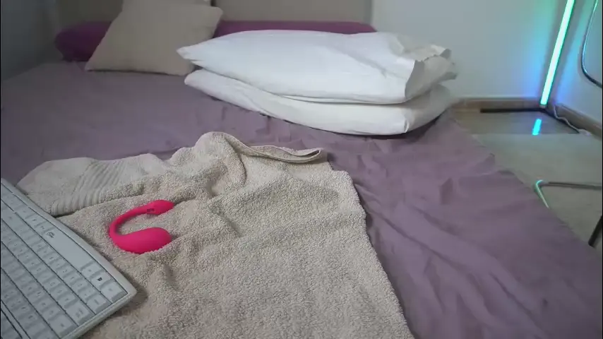new_dee