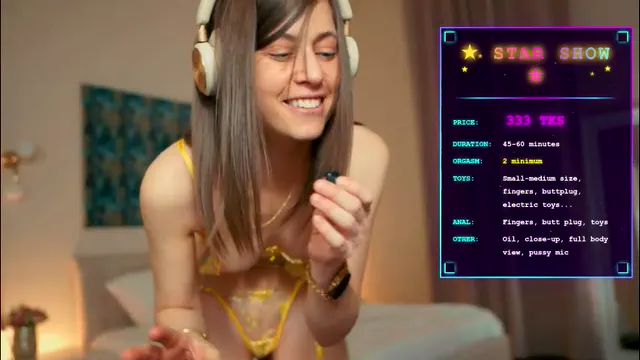 newchloe18