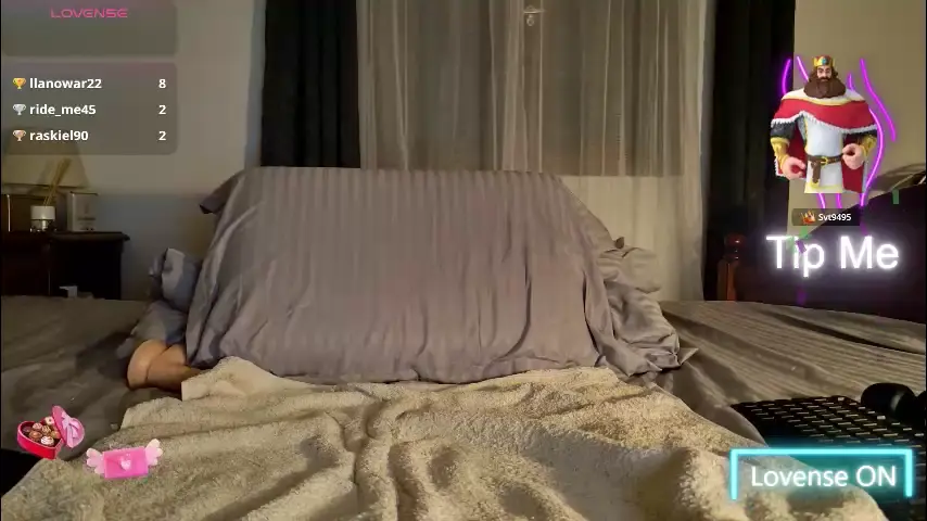 renattabigboobs