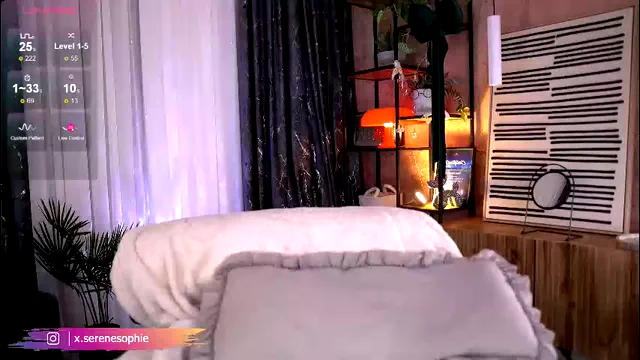 serene_sophiex