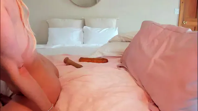 sexxylaurab