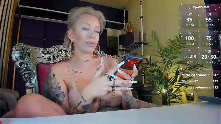 sofiequeen_