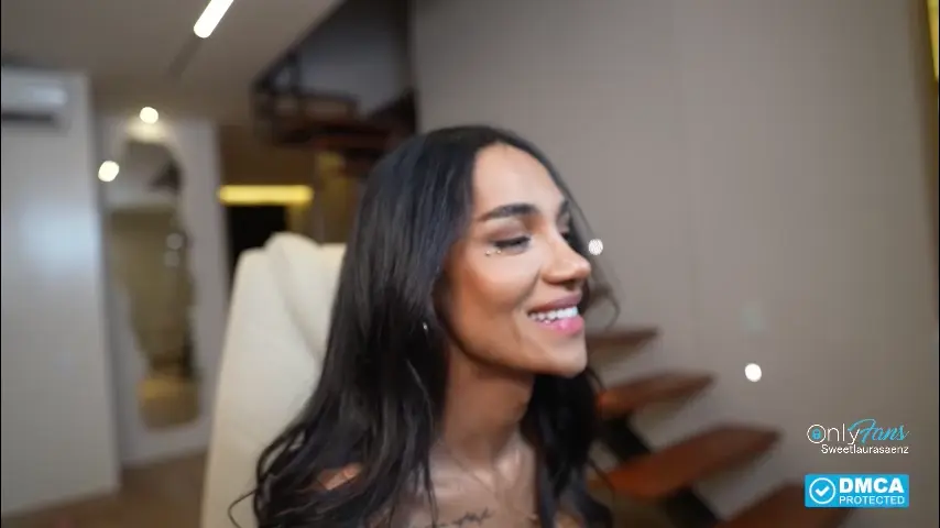 sweetlaurasaenz