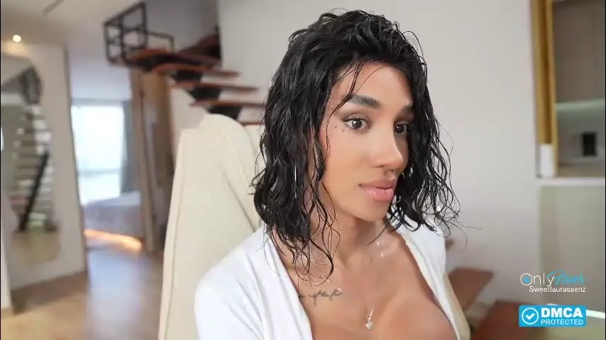 sweetlaurasaenz