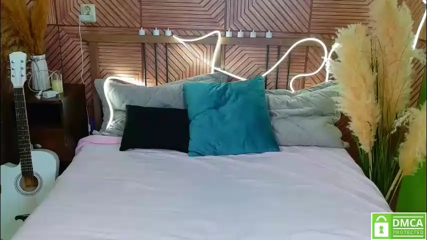 sweetshy_