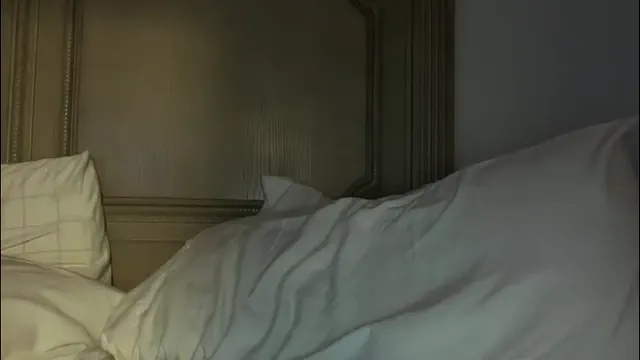 theblondeetwinss