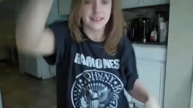 tinywithtiddies