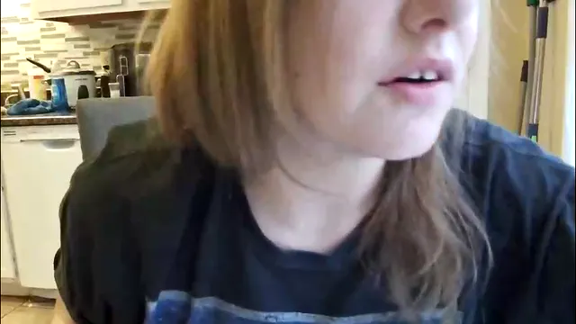 tinywithtiddies