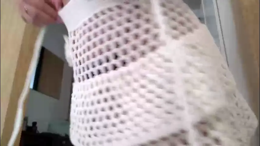 tootightwithbra