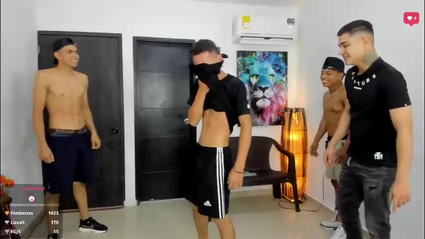 voyeurism_guys