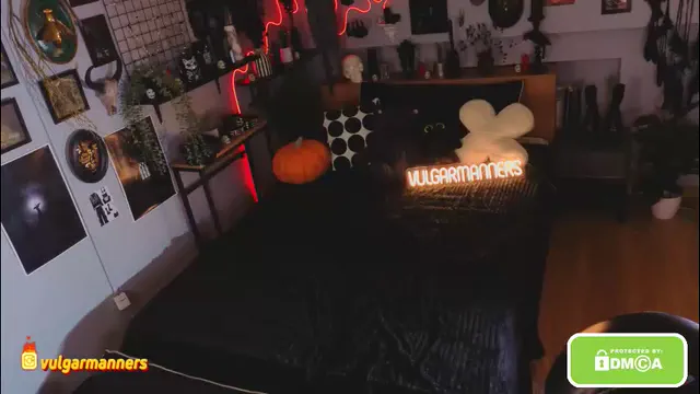vulgarmanners_