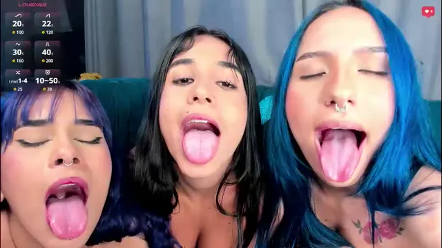 wetnaughtygirls