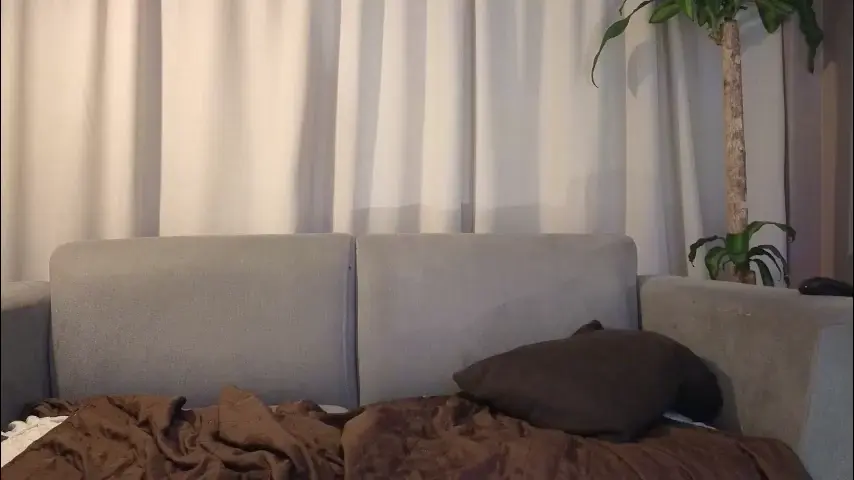 yuliethpetite