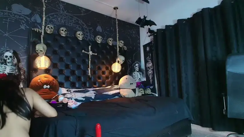 alexhoe_