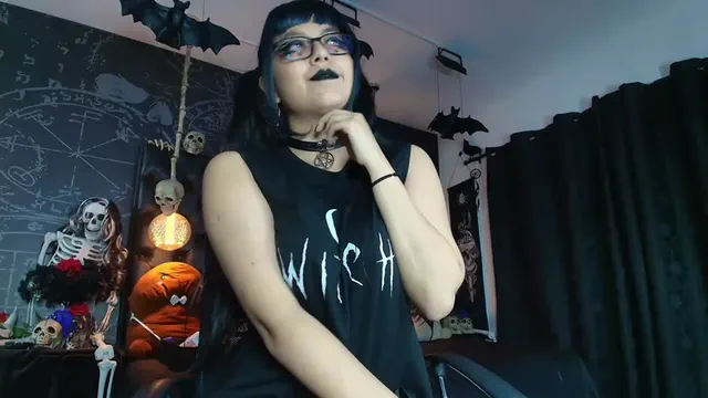 alexhoe_
