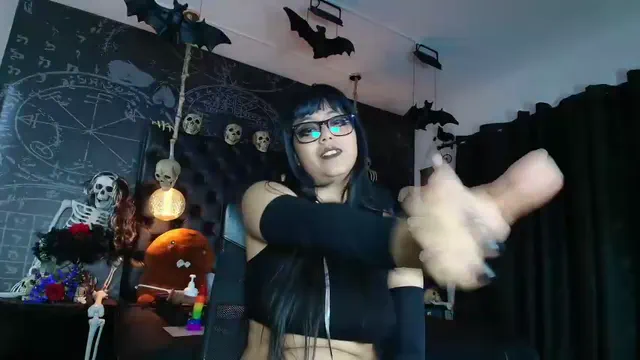 alexhoe_