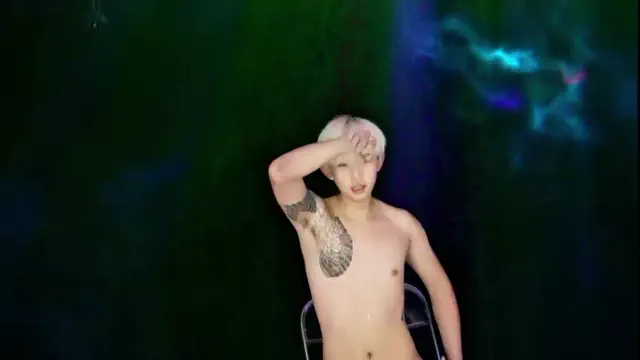 aoa-boy