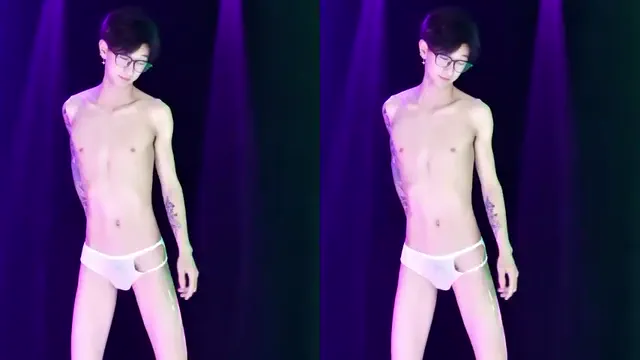 aoa-boy