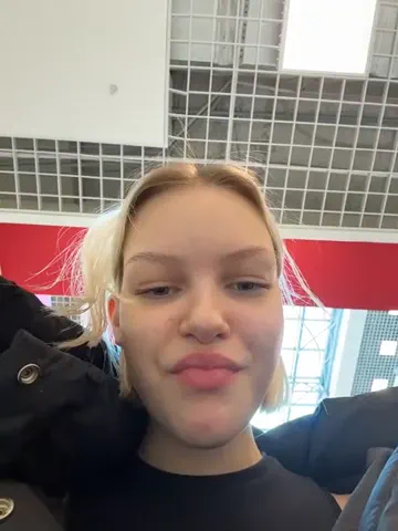 ashleymur