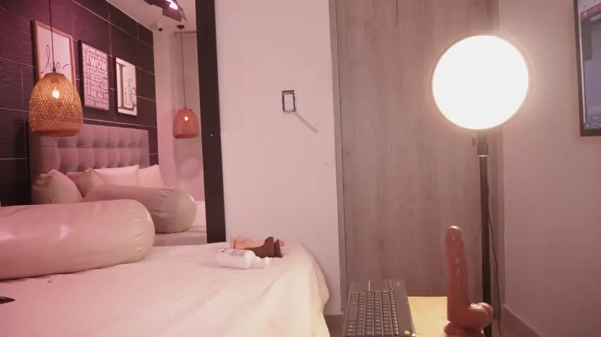 bella_ts_