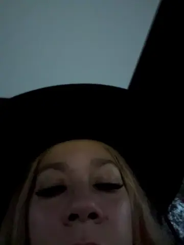 bigbuttbrooklynn