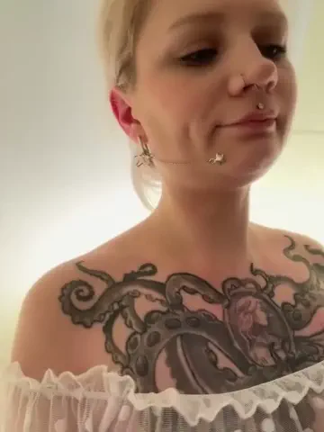 blondedoll_