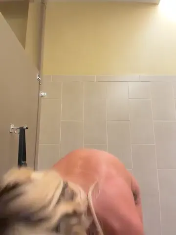 blondiluvsanal
